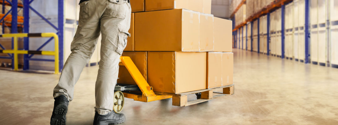 Desde estanterías metálicas resistentes hasta equipos de elevación y transporte de alta calidad, descubre cómo mejorar tu flujo de trabajo
